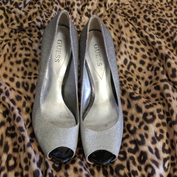 Guess glittery heals - Picture 3 of 3